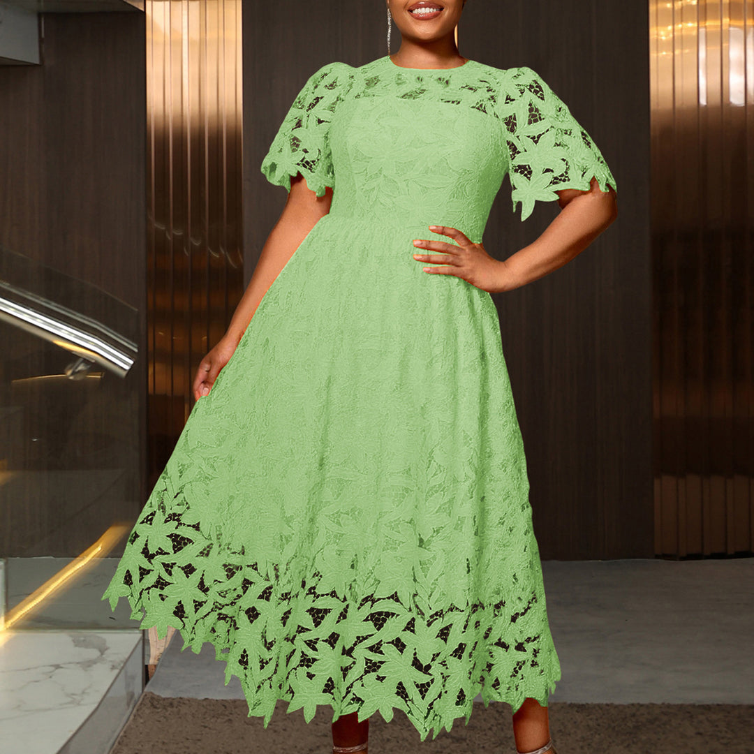 Damen Spitzen-Maxikleid mit floralem Design Echo Archiv