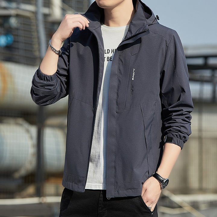 Herren Leichte Kapuzen-Softshelljacke mit winddichter Membran und minimalistischem Urban‑Schnitt Echo Archiv