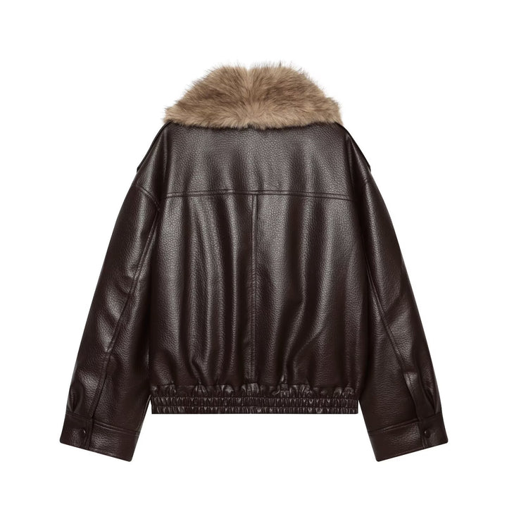 Damen Kurz geschnittene Biker-Lederjacke mit voluminösem Kunstpelz-Schalkragen Echo Archiv