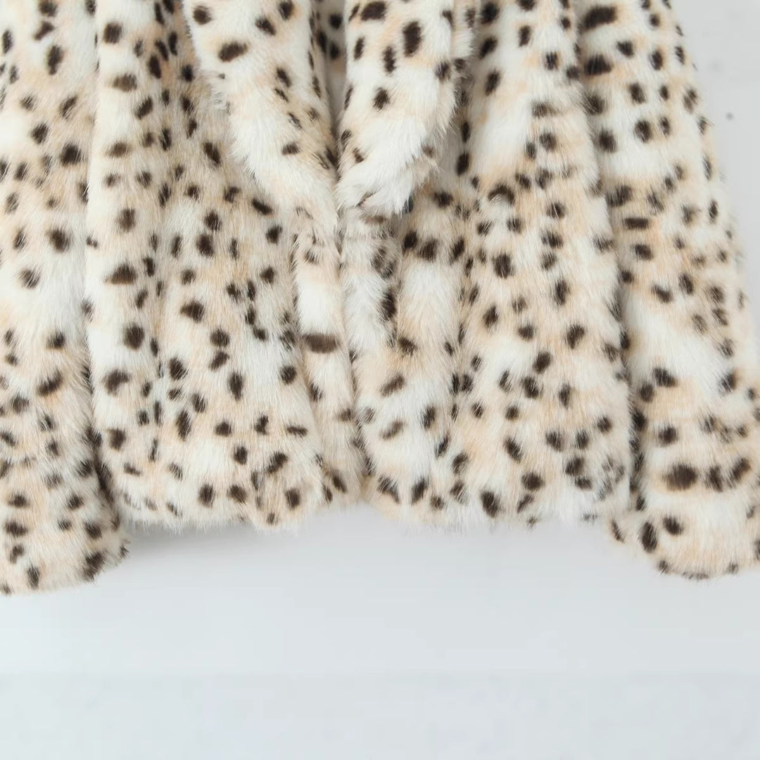 Damen langer Kunstfellmantel im Leopardenmuster mit Oversize-Schnitt Echoarchiv