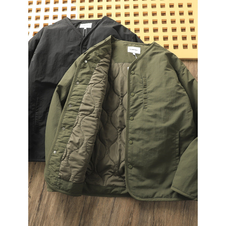 Herren Leicht wattierte Thermo-Linerjacke mit Druckknopfverschluss und gerundetem Saum Echoarchiv