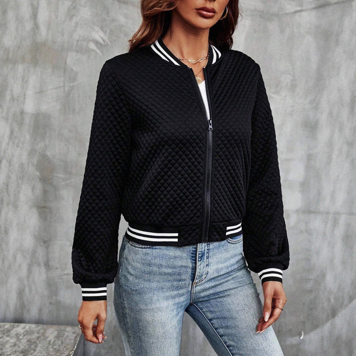 Damen Gepolsterte Bomberjacke mit Rautenstepp, Kontraststreifen und Reißverschluss – Avenza