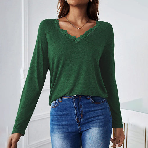 Damen feines V‑Neck Langarmshirt mit Spitzenbesatz, leichtem Feinstrick und lässiger Silhouette – Avérine