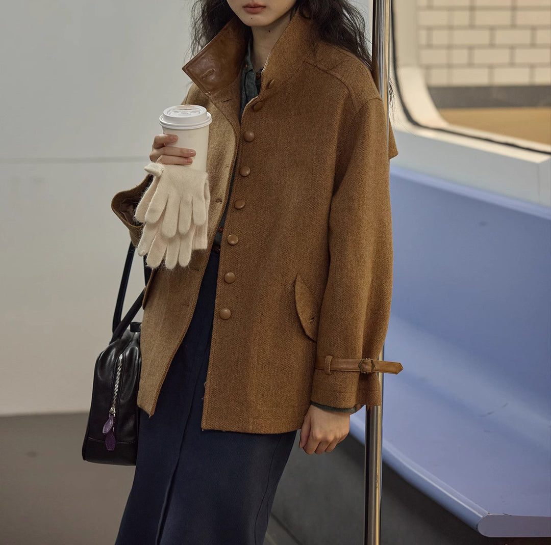 Damen Elegante und bequeme Wolljacke mit hohem Kragen Echoarchiv