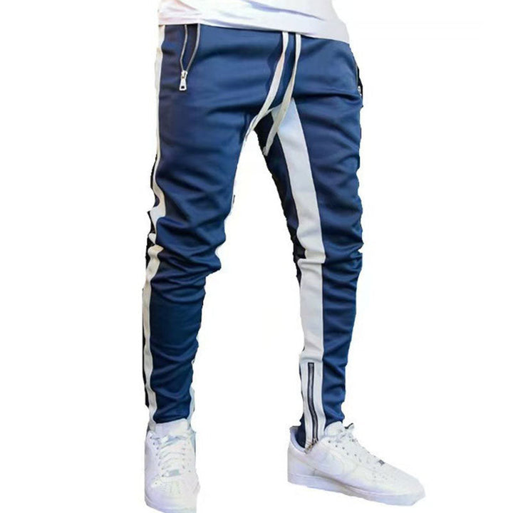 Herren Sportliche Slim-Fit Jogginghose mit Seitentaschen – Sorevano
