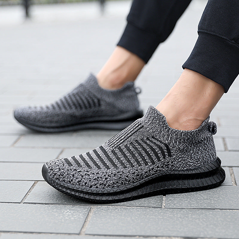 Unisex nan Slip-on Stricktrainer mit formstabilem Sockenschaft, reaktionsfreudiger Leichtsohle und rutschfester Profilkante Echo Archiv
