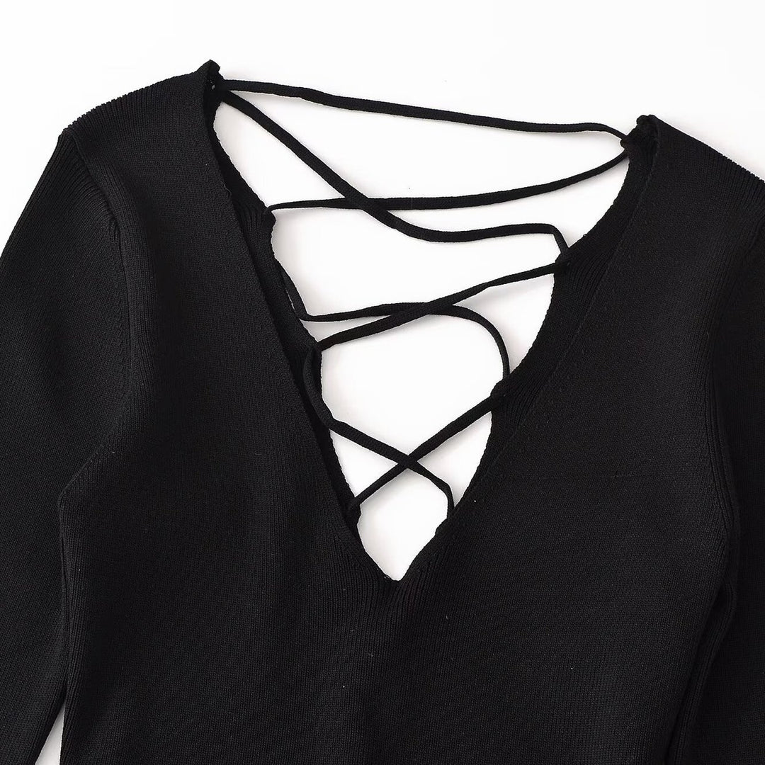 Damen Cropped Feinstrick-Top mit tiefem V‑Ausschnitt, dekorativer Schnürung vorne und Tunnelzugsaum Echoarchiv