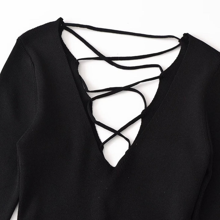 Damen Cropped Feinstrick-Top mit tiefem V‑Ausschnitt, dekorativer Schnürung vorne und Tunnelzugsaum Echoarchiv