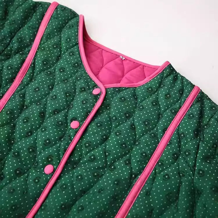 Damen gesteppte Kurzjacke mit V‑Ausschnitt, Kontrastpaspel und Schleifen-Detail – Célinea