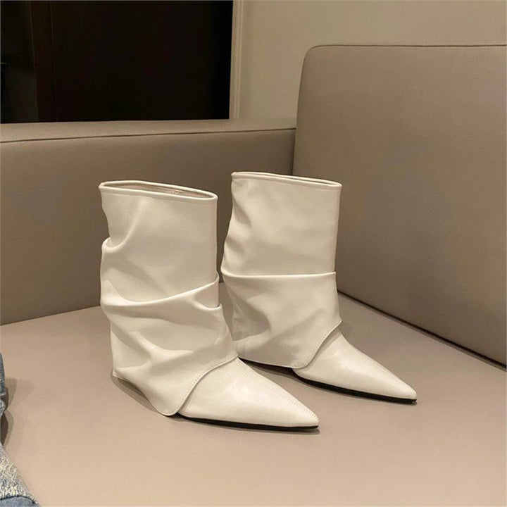 Damen Schlupf-Stiefelette mit gerafftem Schaft und eleganter Spitzkappe Echo Archiv