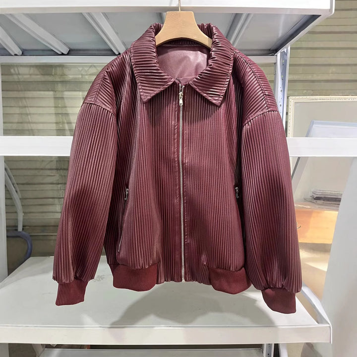 Damen nan plissierte Kunstleder-Bomberjacke mit Reißverschluss, Hemdkragen und elastischen Rippbündchen Echo Archiv