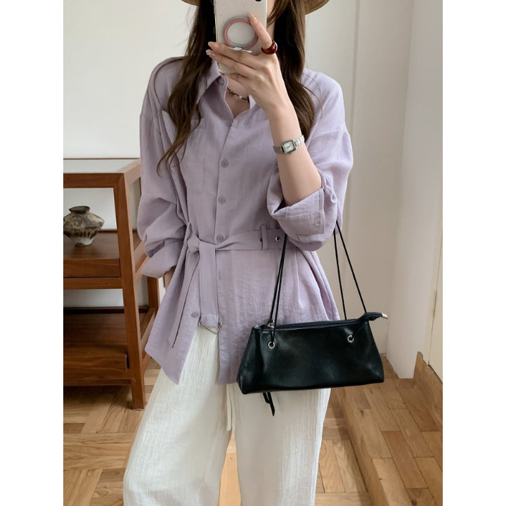 Damen Weit geschnittene Leinen‑Hemdbluse mit Taillengürtel und Brusttasche Echoarchiv