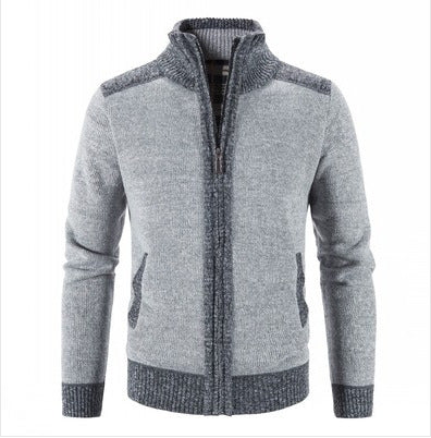 Herren Strickjacke mit hohem Kragen und kariertem Innenfutter Echoarchiv