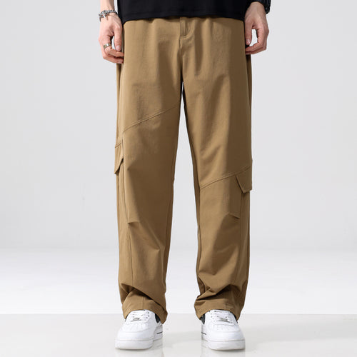 Herren Cargo-Hose im Utility-Look mit Relaxed-Fit, Mehrfach-Beintaschen und elastischem Bund Echoarchiv