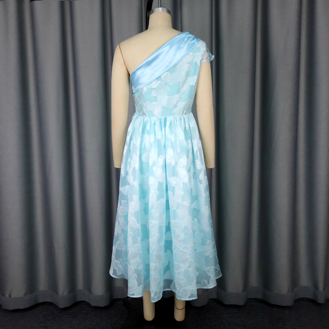 Damen Chiffon Abendkleid mit asymmetrischem Ausschnitt Echo Archiv