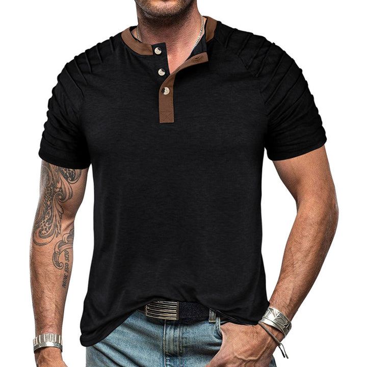Herren Poloshirt mit gesteppten Ärmeln und modischen Knopfdetails Echoarchiv