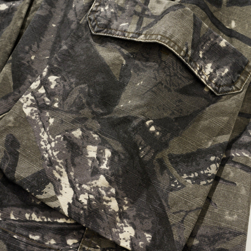 Herren Cargo-Shorts mit praktischem Camouflage-Muster und elastischem Bund Echoarchiv