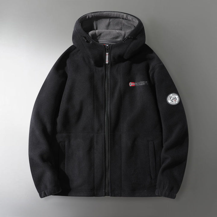 Herren Microfleece-Outdoorjacke mit Kapuze, windabweisender Struktur und Logo-Patch Echoarchiv