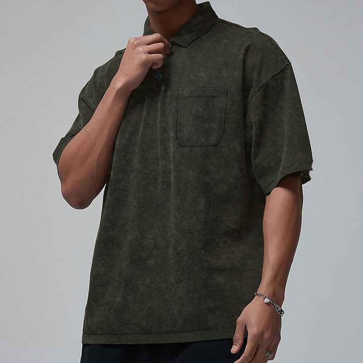 Herren lässiges Poloshirt mit strukturiertem Design und Brusttasche Echoarchiv