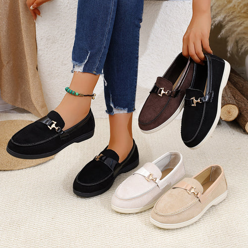 Damen elegante Veloursleder-Slipper mit dekorativer Metall-Hardware und flexibler Leichtlaufsohle Echo Archiv