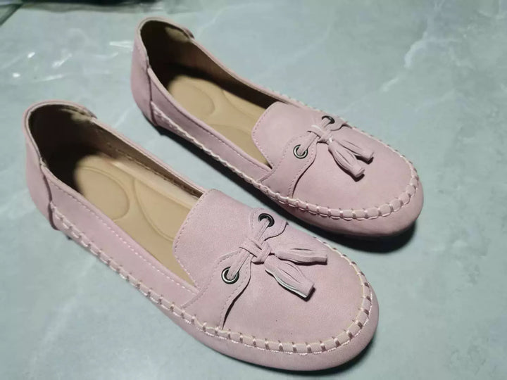 Damen  klassische Mokassin-Slipper mit Quasten, handgenähter Rahmennaht und rutschfester Gummisohle Echo Archiv