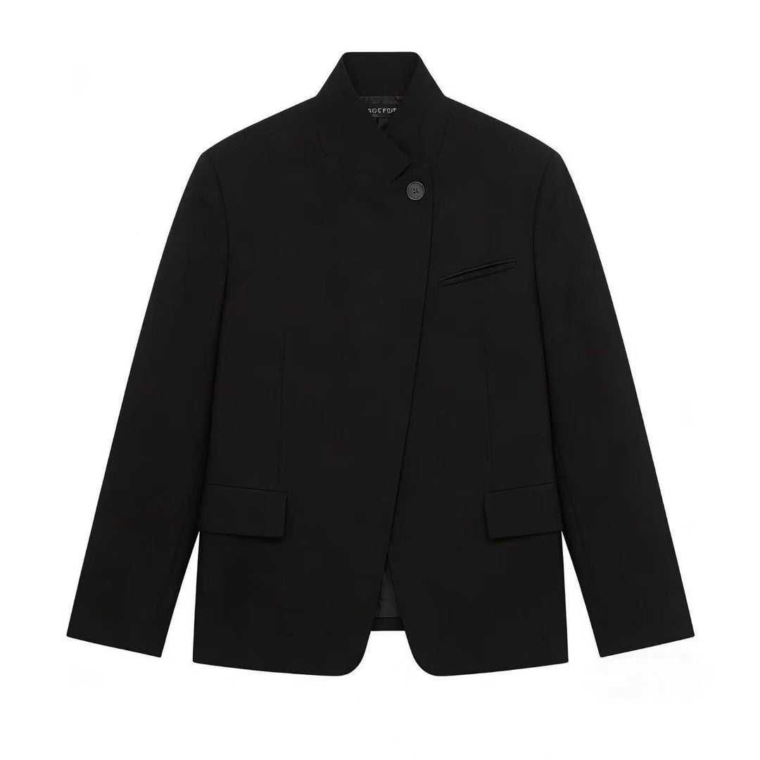 Damen Kurzblazer mit Stehkragen, asymmetrischer Knopfblende und Pattentaschen Echoarchiv