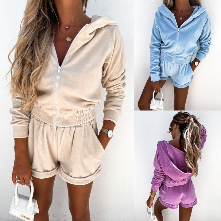Damen nan Velours Trainingsset mit Kapuzenjacke und Shorts Echo Archiv