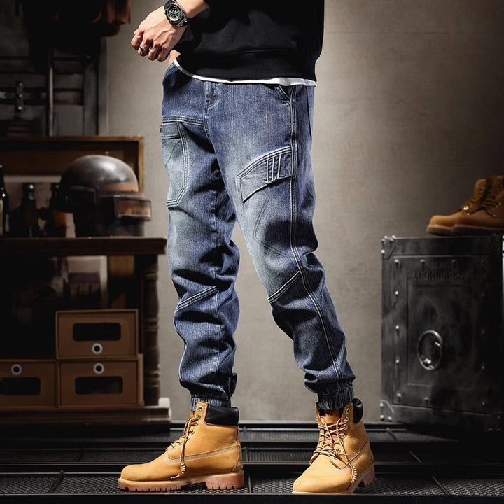 Herren Cargo-Jeans im urbanen Design mit multifunktionalen Taschen und elastischem Bund Echoarchiv
