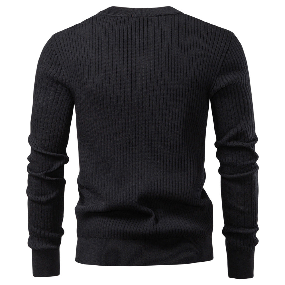 Herren Strickpullover mit feinem Rippenmuster und modischem Knopfdetail Echoarchiv