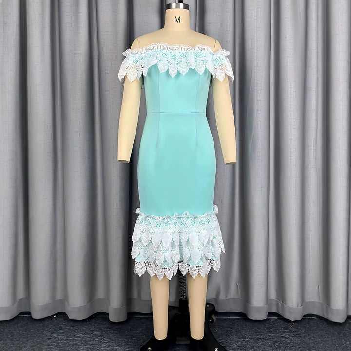 Damen figurbetontes Kleid mit Rüschenabschluss Echo Archiv