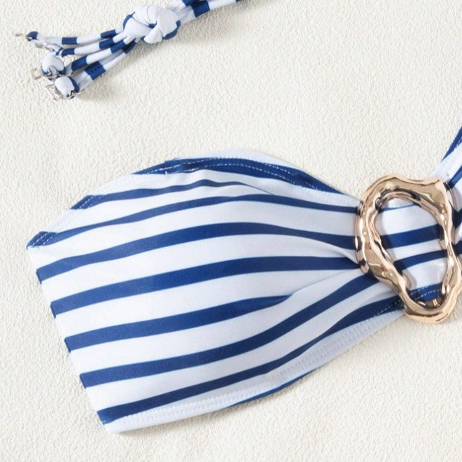 Damen Bandeau-Bikini mit modischen Streifen und elegantem Ringdetail Echo Archiv