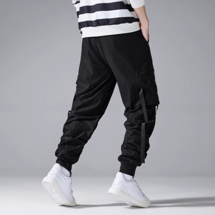 Herren Tech‑Cargo‑Jogger mit taktischen Klappentaschen, verstellbaren Nylonriemen und elastischem Knöchelsaum Echo Archiv