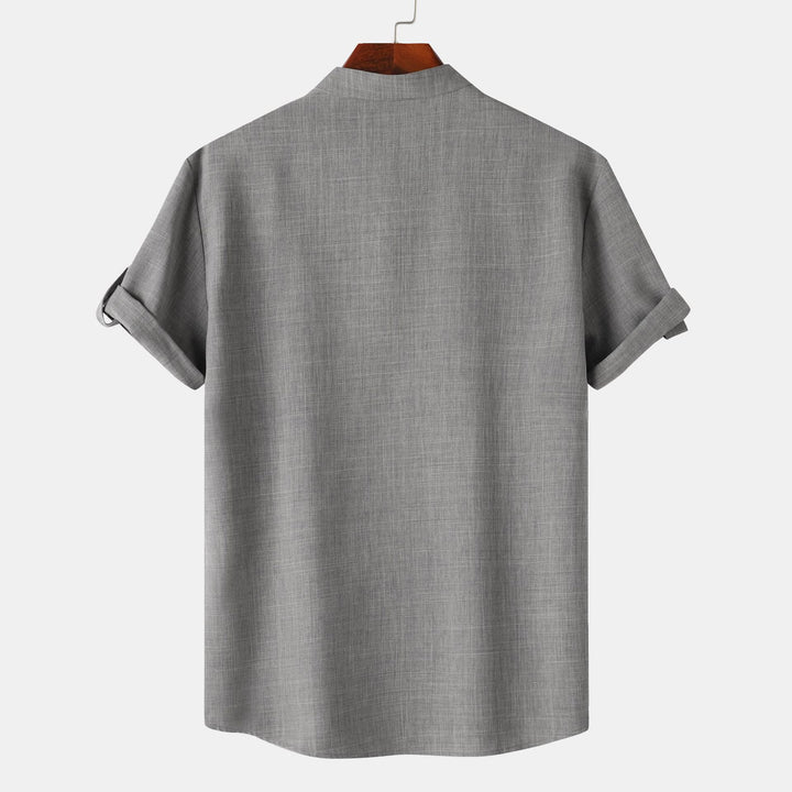 Herren Kurzarmhemd mit modernem Henley-Ausschnitt und entspannter Passform Echoarchiv