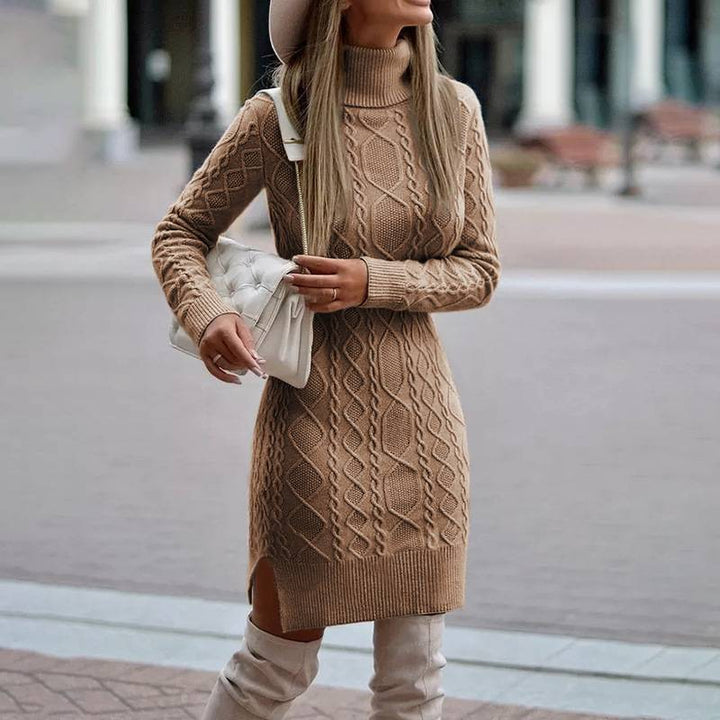Damen nan figurbetontes Strickkleid mit Rollkragen, Zopfmuster, seitlichem Schlitz und geripptem Saum Echo Archiv