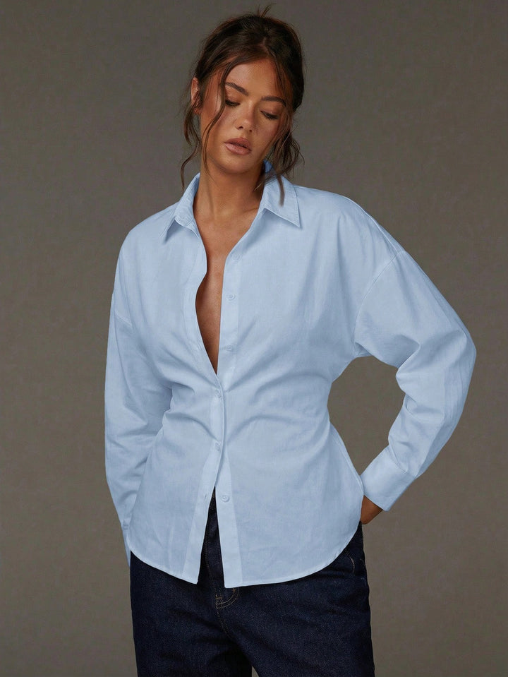 Damen Oversize Hemdbluse mit Nadelstreifen, überschnittener Schulter und taillierter Raffnaht Echo Archiv