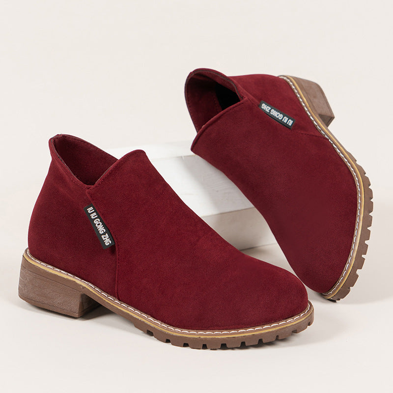 Damen nan elegante Chelsea-Ankleboot aus Veloursoptik mit seitlichem Reißverschluss und profilstarker Laufsohle Echo Archiv