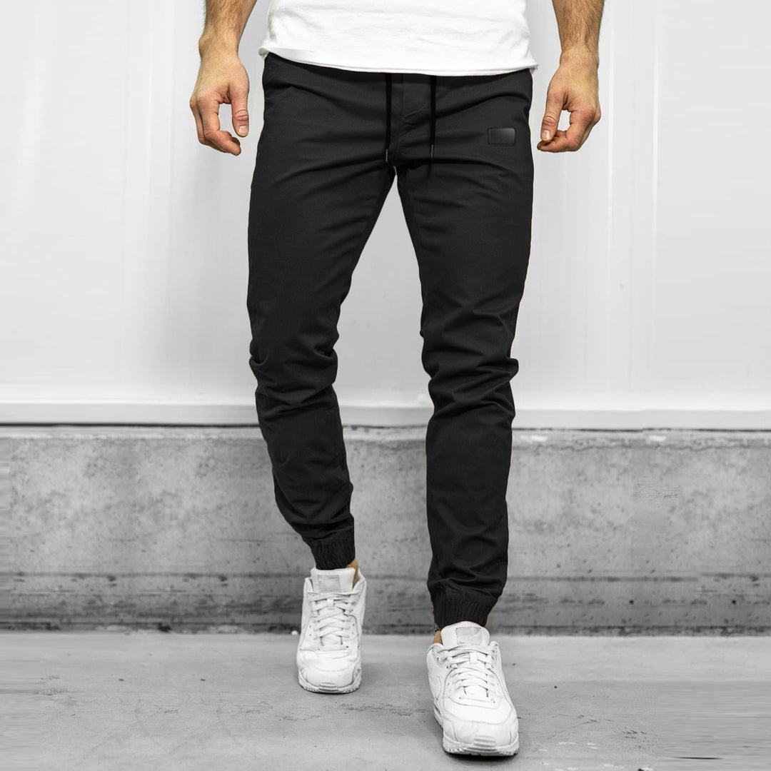 Herren Sportliche Jogginghose mit praktischen Taschen und elastischem Bund Echoarchiv