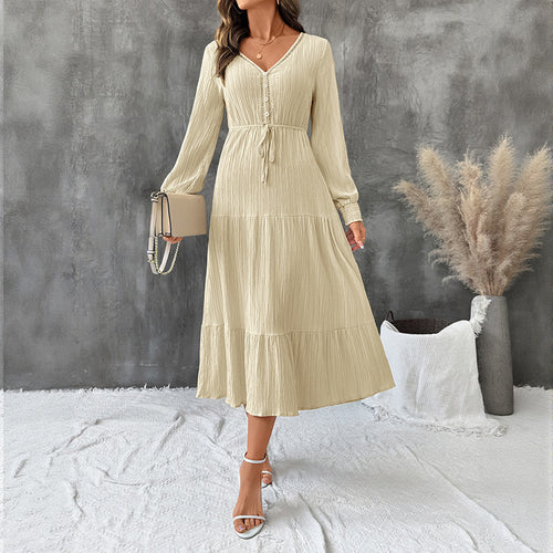 Damen Crinkle-Midikleid mit V-Ausschnitt, Knopfleiste, tailliertem Bindegürtel und Stufenrock Echoarchiv
