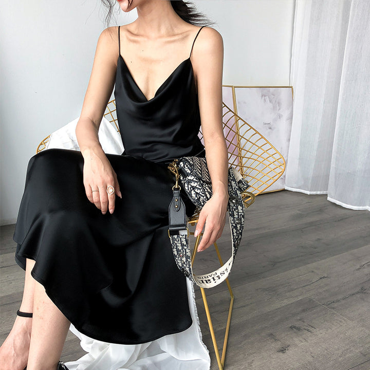 Damen Elegantes Satinabendkleid mit spaghettiträgern und fließendem Schnitt – Élara