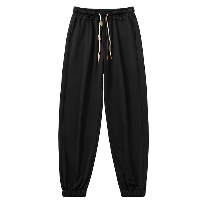 Herren Komfort-Jogginghose mit nachhaltigem Interlock-Stretch, verdeckten Eingrifftaschen & elastischen Knöchelbündchen Echo Archiv