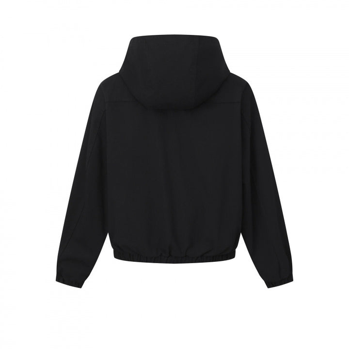Damen Kurz geschnittene Kapuzen-Blousonjacke mit strukturiertem Gewebe, Pattentaschen und elastischem Saum Echo Archiv