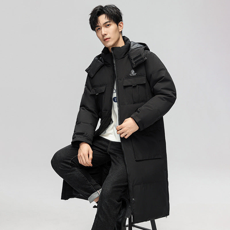 Herren lange Winterjacke mit praktischen Taschen und isolierendem Futter Echoarchiv