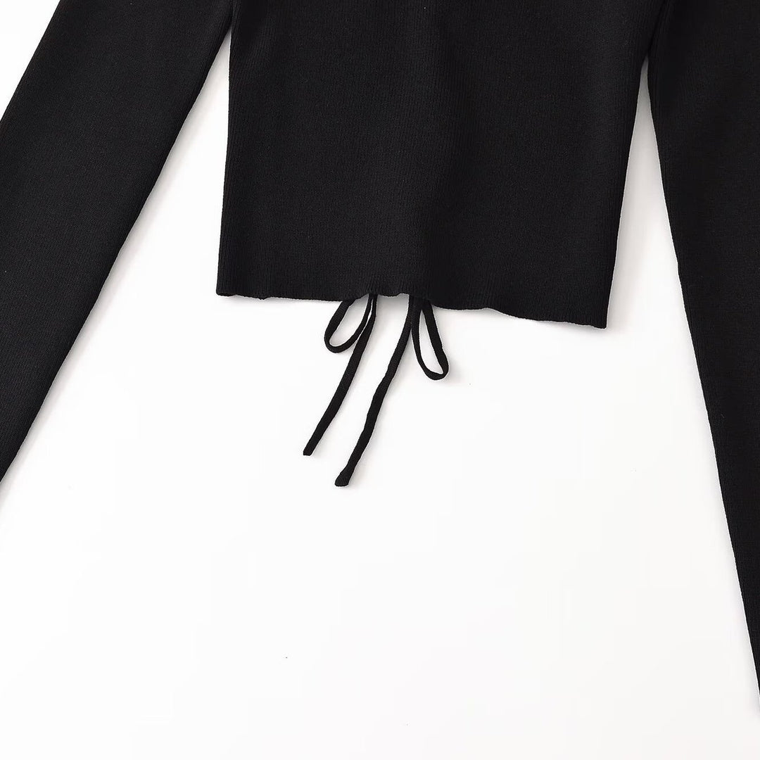 Damen Cropped Feinstrick-Top mit tiefem V‑Ausschnitt, dekorativer Schnürung vorne und Tunnelzugsaum Echoarchiv
