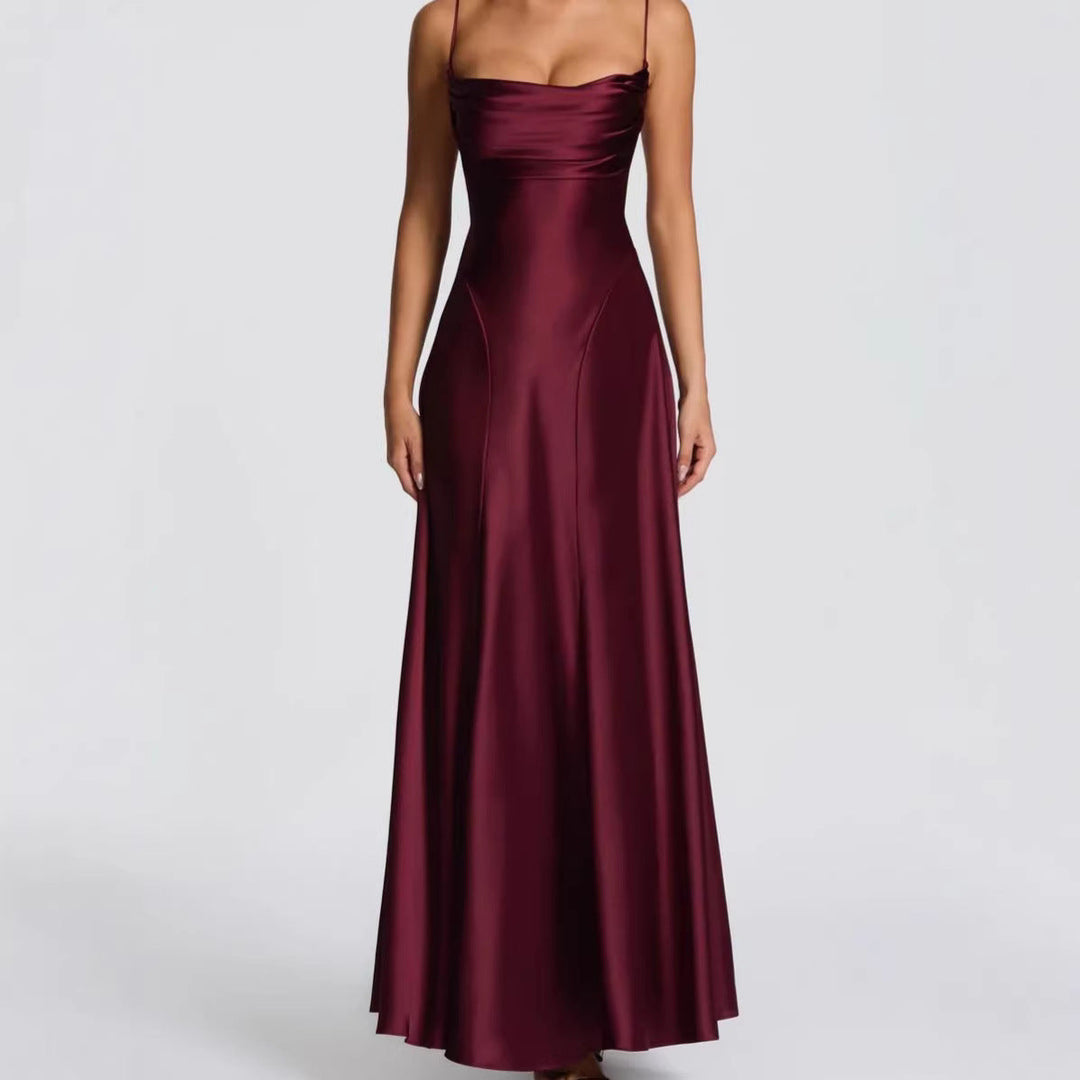 Damen Elegantes Maxi-Kleid mit fließendem Satin und verführerischem Spaghettiträger Echoarchiv