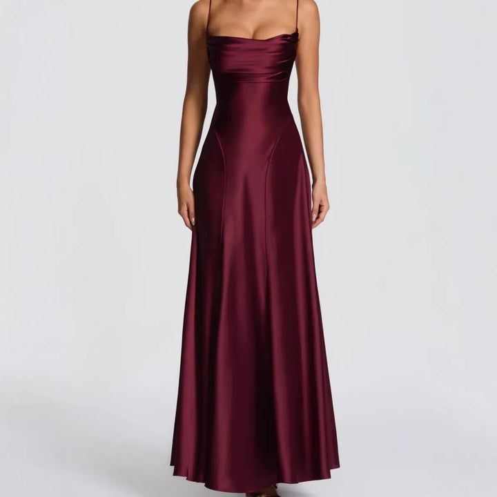 Damen Elegantes Maxi-Kleid mit fließendem Satin und verführerischem Spaghettiträger Echoarchiv