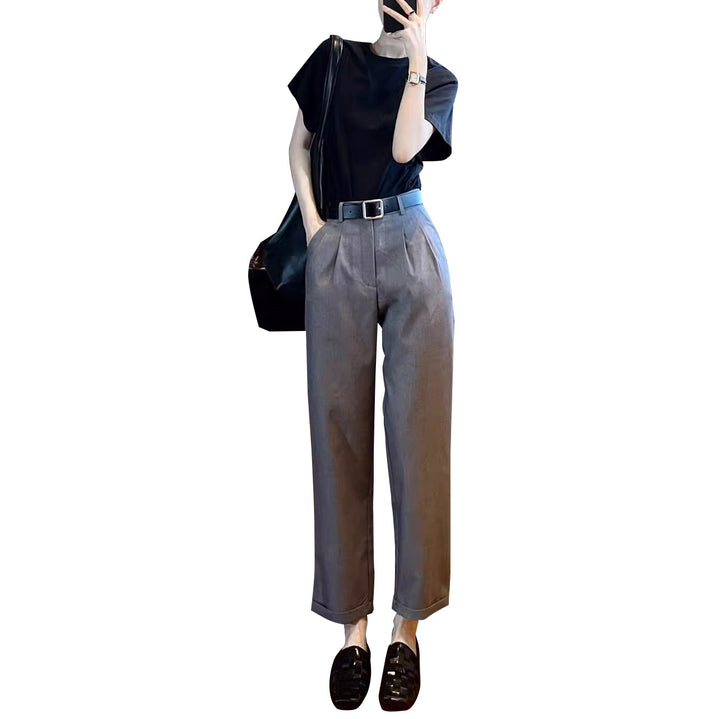 Damen weite Stoffhose mit eleganten Falten Echoarchiv