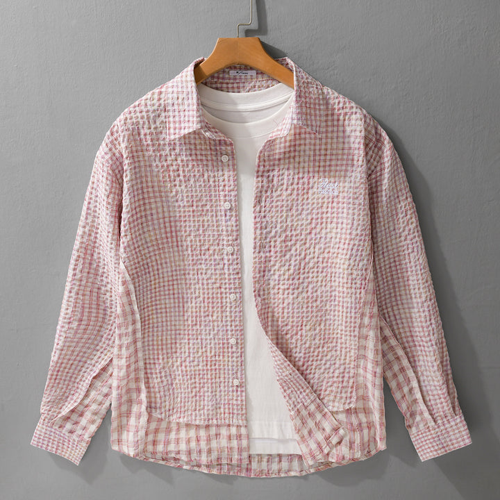 Damen Relaxed-Fit Crinkle-Hemdjacke mit feiner Gingham‑Webstruktur und dezenter Bruststickerei Echoarchiv