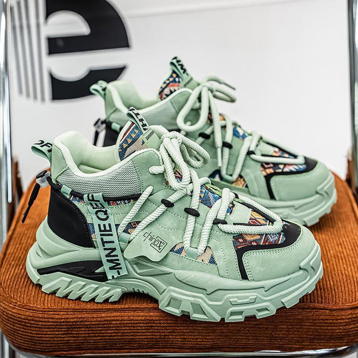 Damen Chunky-Plateau-Sneaker mit Ethno-Textil-Overlays und robuster Profilsohle Echoarchiv