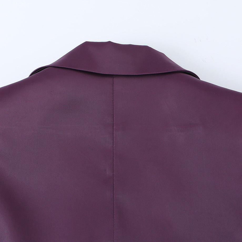 Damen Eleganter Satin-Blazer im Oversized-Look mit Schalkragen und Pattentaschen Echoarchiv