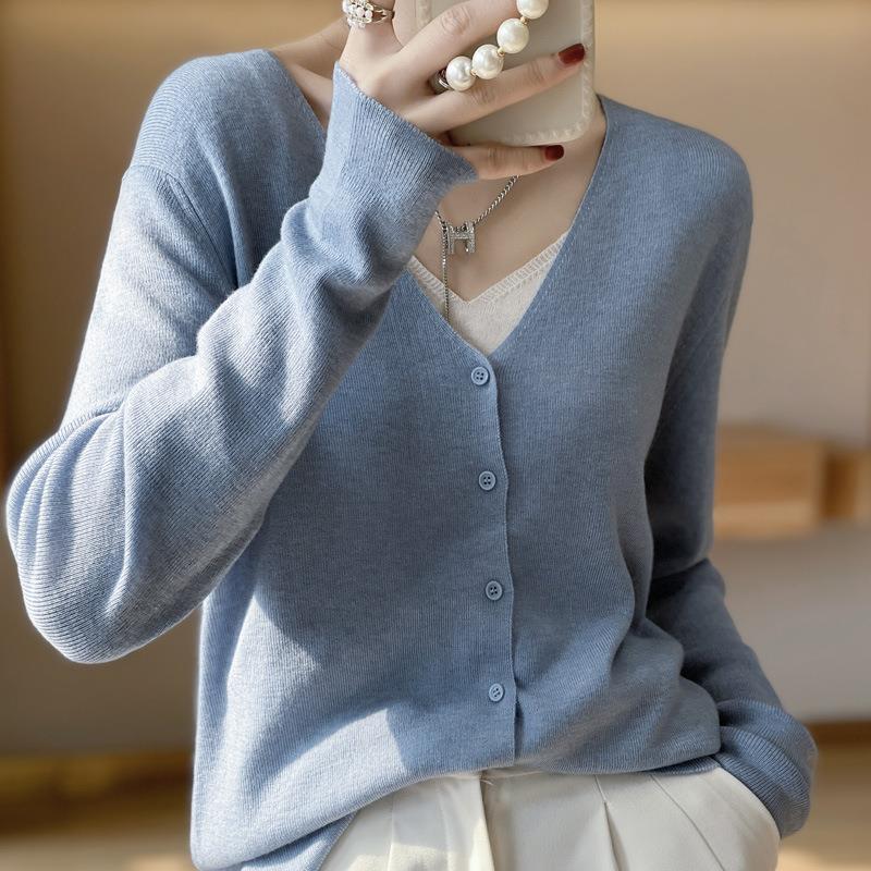 Damen Leichter V‑Ausschnitt‑Cardigan mit kastiger Silhouette und Kaschmir‑Optik Echoarchiv